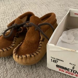 NEW Baby Minnetonka moccasins